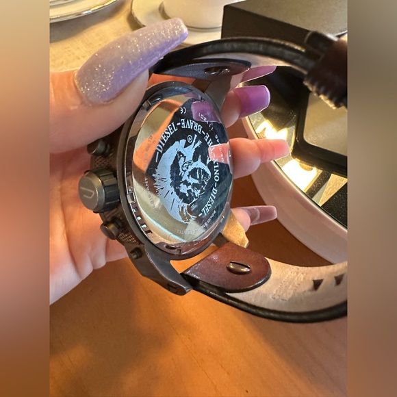Diesel Men’s watch! Like new! - Picture 6 of 6